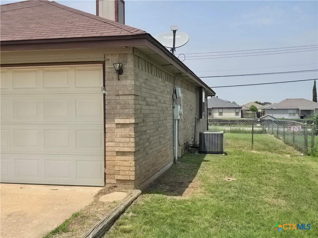 3307 Bamboo Ln, Killeen, TX 76549 - photo 3