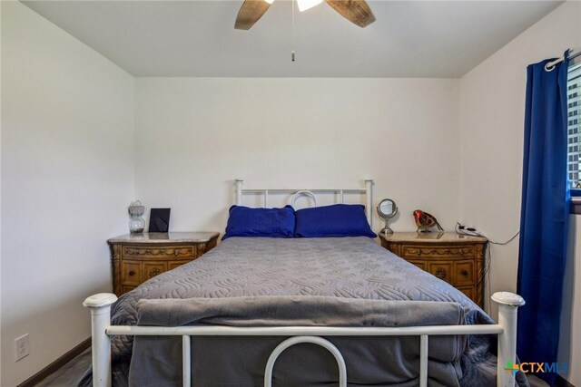 1035 Pine Meadow Rd, Seguin, TX 78155 - bedroom featuring baseboards and a ceiling fan