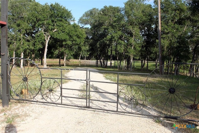 900 Old Lytton Springs Rd, Lockhart, TX 78644