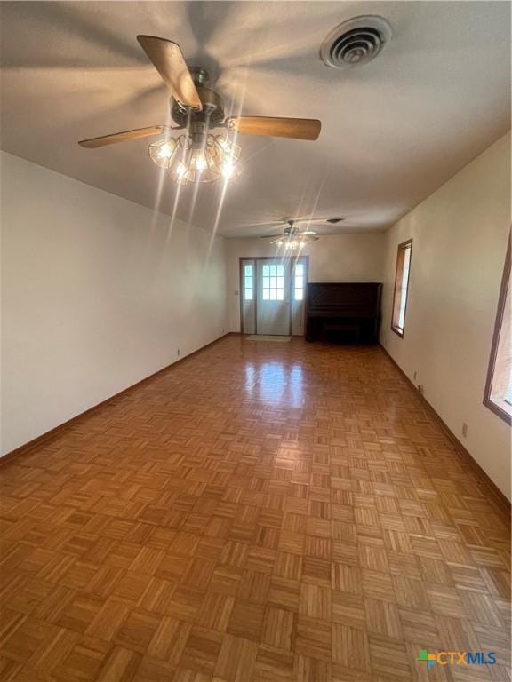 1402 Moss Ln, Cuero, TX 77954 - photo 4