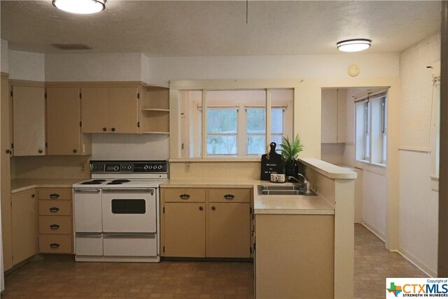 304 W Kerr St, Moulton, TX 77975 - photo 14