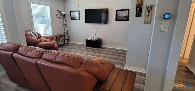 908 W Madison Ave, Port Oconnor, TX 77982 - photo 12