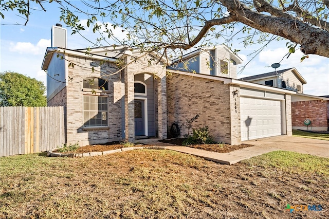 view of front facade featuring a garage