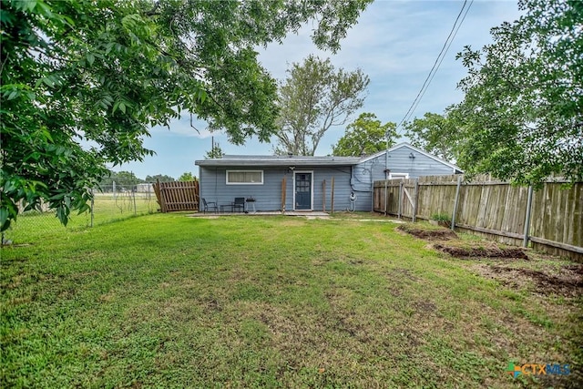 911 S Wells St, Edna, TX 77957 - photo 27