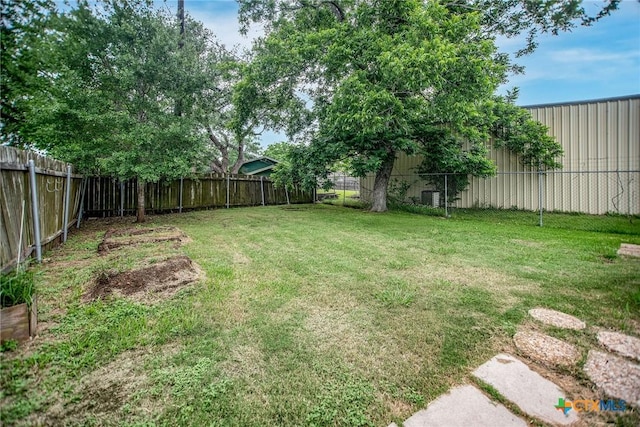 911 S Wells St, Edna, TX 77957 - photo 28