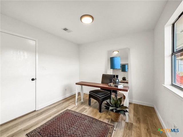 1412 Laurie Dr, Canyon Lake, TX 78133 - office space featuring wood finished floors and baseboards