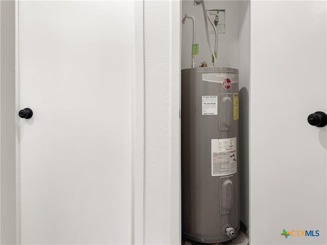 1412 Laurie Dr, Canyon Lake, TX 78133 - utilities with water heater