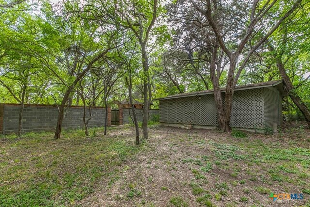 2518 Marlandwood Rd, Temple, TX 76502 - view of yard with fence