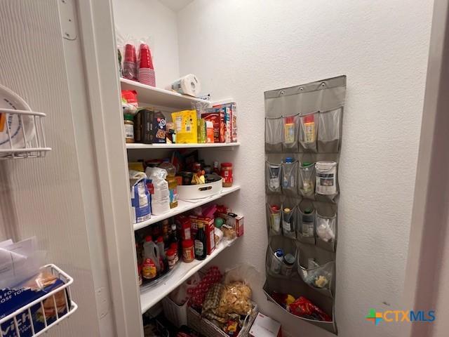 2800 S 3- A St, Waco, TX 76706 - view of pantry