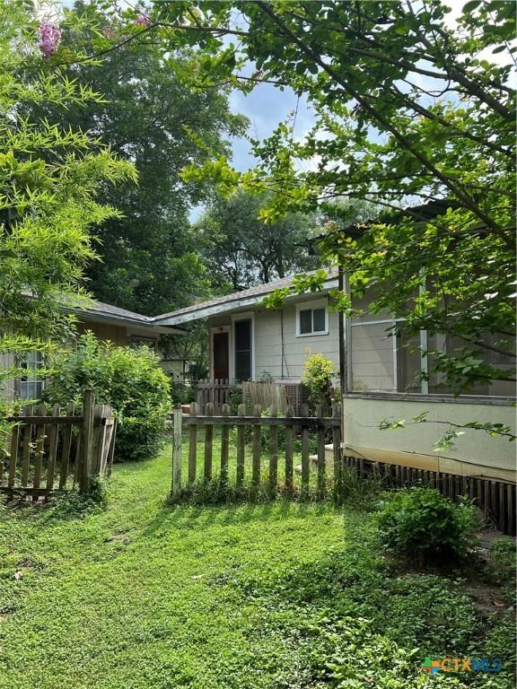310 Smith Ln Unit A, San Marcos, TX 78666 - view of back of house