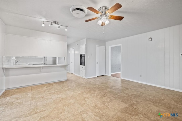 2104 N E St, Belton, TX 76513 - photo 8