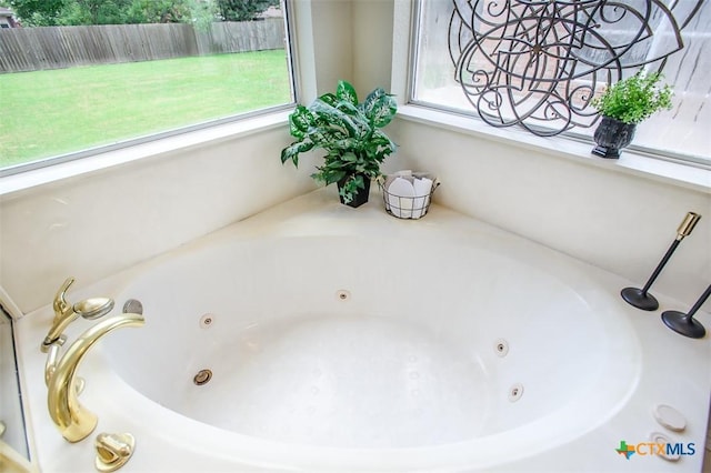 4113 Fm 1670, Belton, TX 76513 - full bathroom featuring a jetted tub