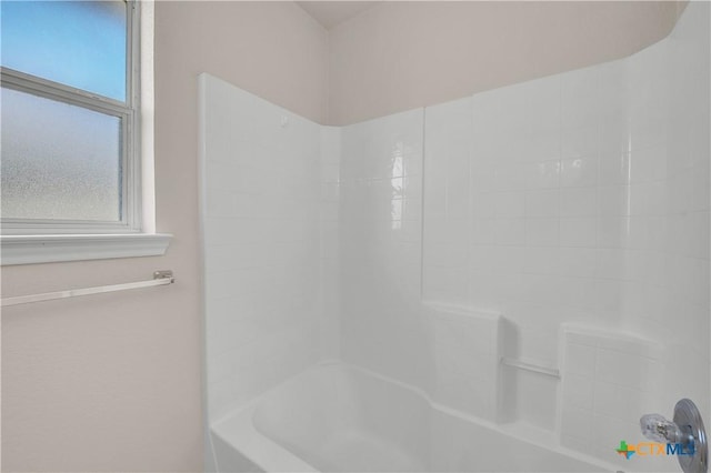 bathroom featuring shower / tub combination