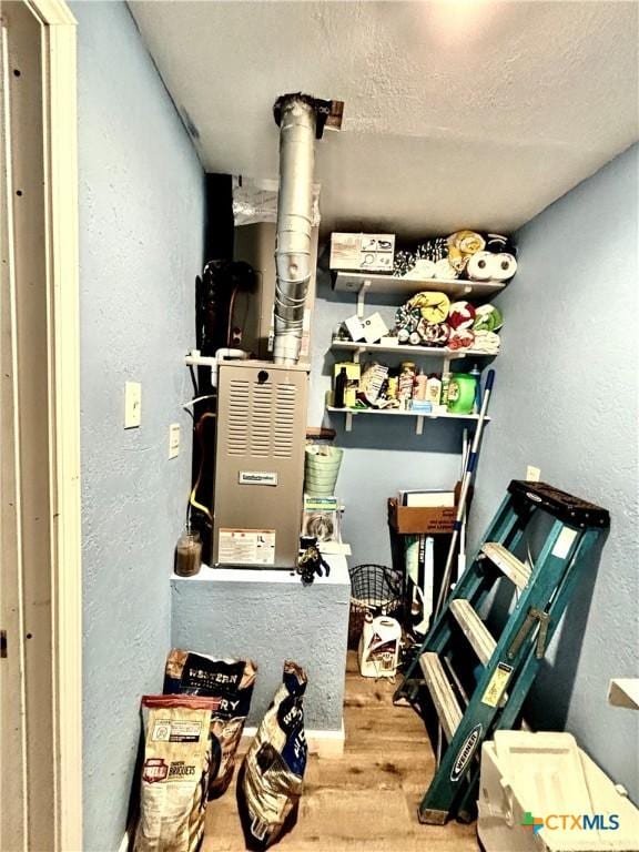 101 N 13th St, Seadrift, TX 77983 - view of utilities