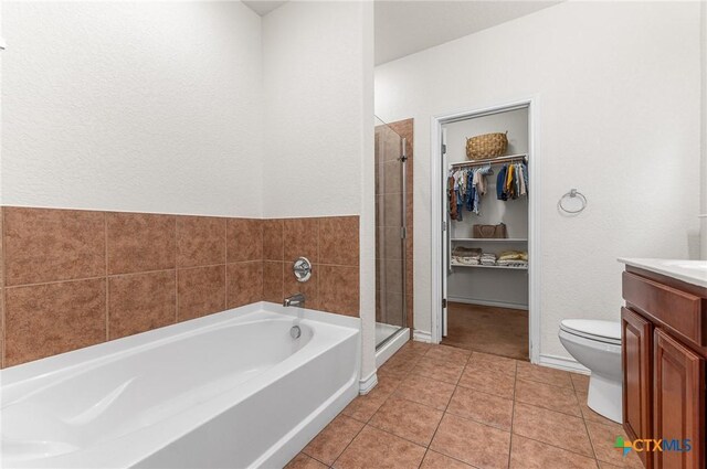 7619 Bit Cir, Elmendorf, TX 78112 - photo 8