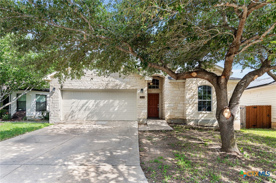 7619 Bit Cir, Elmendorf, TX 78112 - photo 4