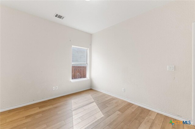7619 Bit Cir, Elmendorf, TX 78112 - photo 29
