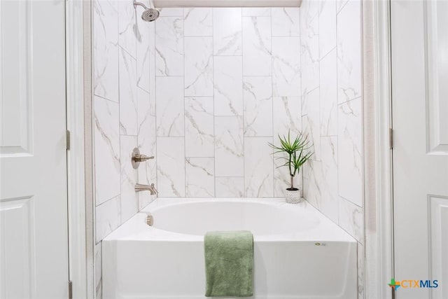 bathroom with shower / washtub combination