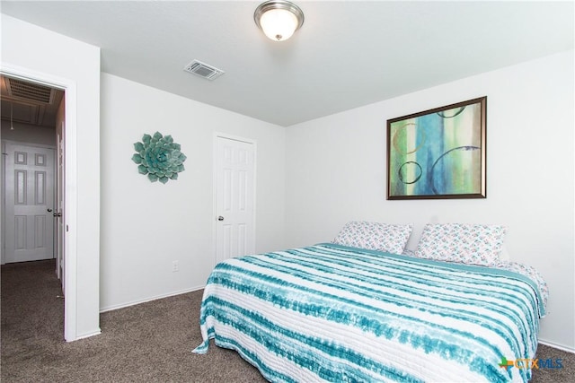 view of carpeted bedroom