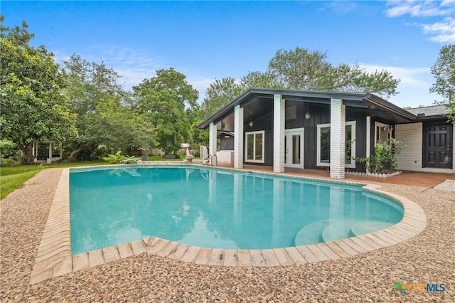 1223 N Sarah Dewitt Dr, Gonzales, TX 78629 - view of swimming pool