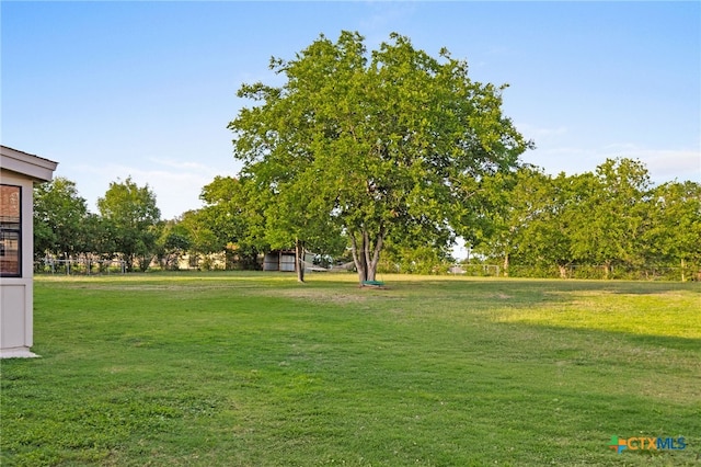 151 Crest Circle Dr, San Marcos, TX 78666 - view of property's community with a lawn