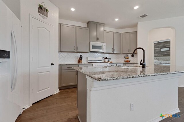 501 Fort William St, Hutto, TX 78634 - photo 5