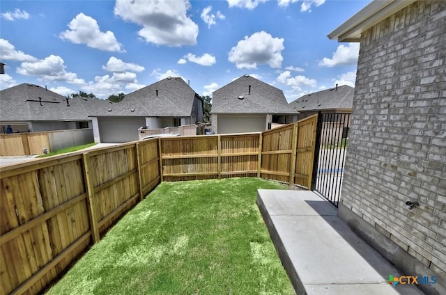 1826 Nettletree Rd, New Braunfels, TX 78132 - fenced backyard with a residential view