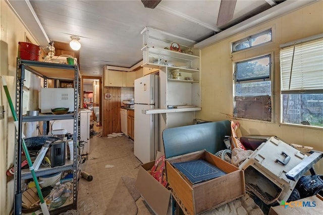 401 Walnut St, Hallettsville, TX 77964 - view of storage area
