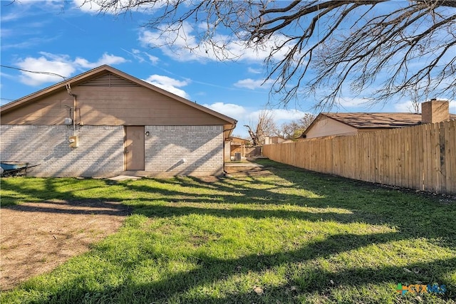 exterior space with a lawn