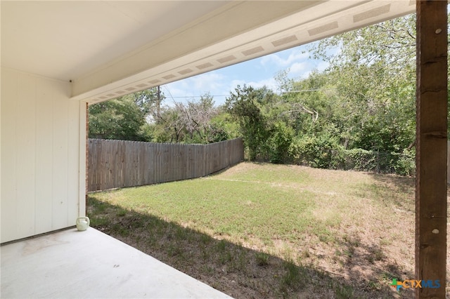 view of yard with a patio area