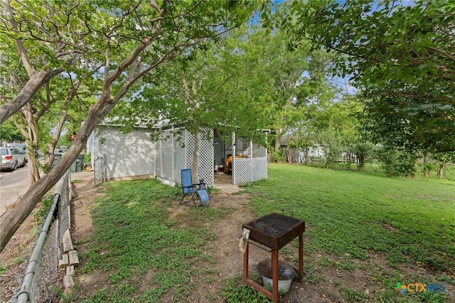 1802 Vine St, Georgetown, TX 78626 - view of yard