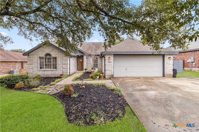 Listing photo 3 for 950 Queens Dr, New Braunfels TX 78130