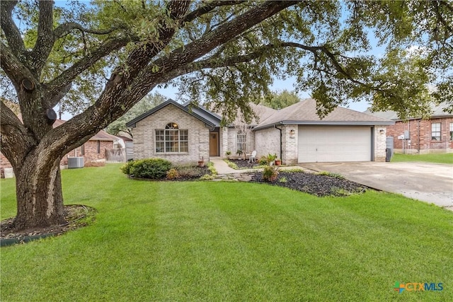 950 Queens Dr, New Braunfels TX, 78130, 4 bedrooms, 2 baths house for sale