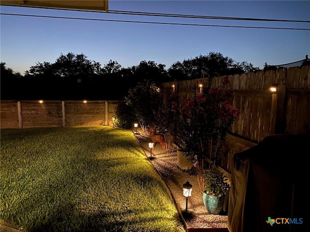 107 Savannah Dr, Victoria, TX 77904 - view of yard