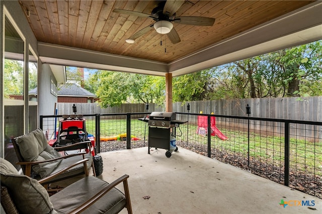 view of patio / terrace with grilling area and ceiling fan