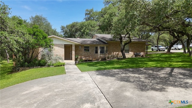 781 Mary Preiss Dr, New Braunfels, TX 78132 - photo 1
