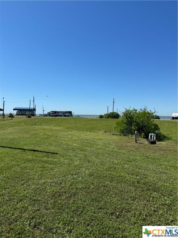 51 Mackerel Ct, Palacios, TX 77465