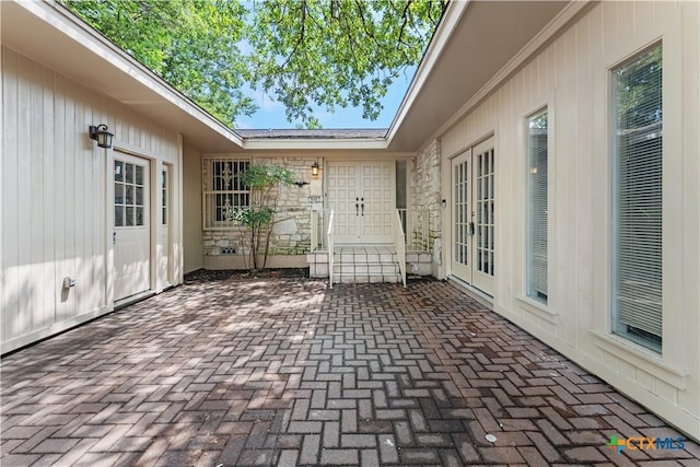 906 Illinois Ave, Killeen, TX 76541 - view of patio / terrace with french doors