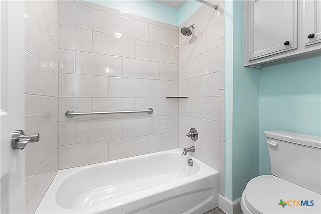 2655 Belle Hubbard Trl, Belton, TX 76513 - full bath featuring toilet and tub / shower combination