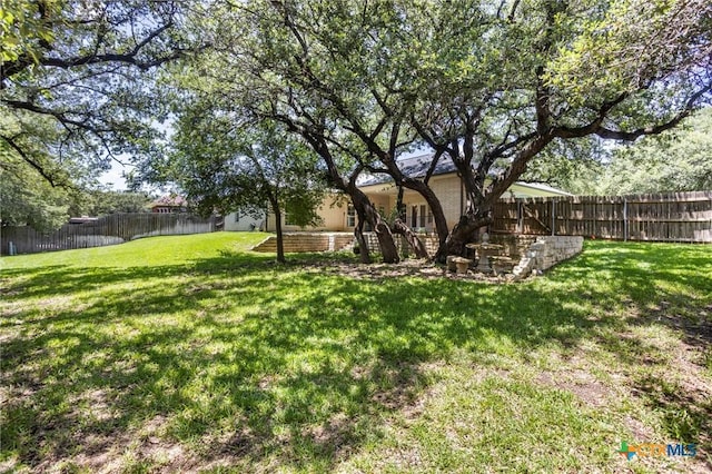 402 Prospector Trl, Harker Heights, TX 76548 - view of fenced backyard