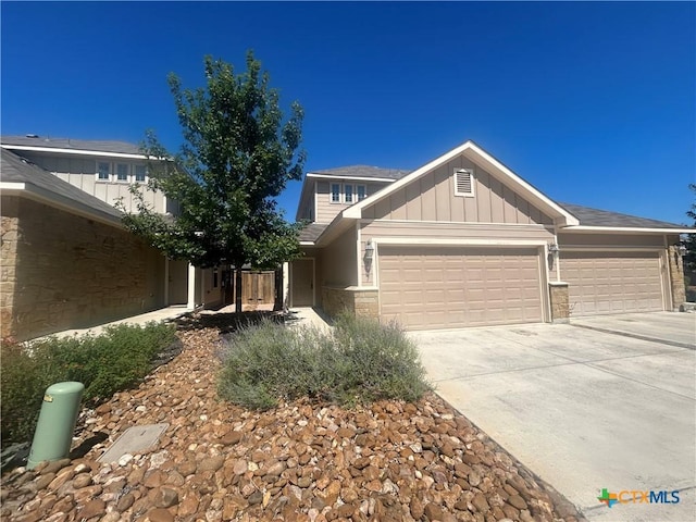 737 Milestone Park Unit 22A, New Braunfels, TX 78130 - photo 2