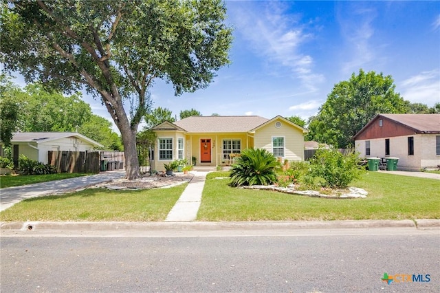 308 Laurel Ave, Victoria, TX 77901 - photo 2
