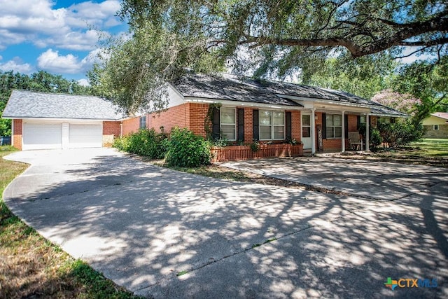 402 Dundee St, Victoria, TX 77904 - photo 2