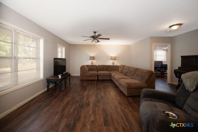 402 Dundee St, Victoria, TX 77904 - photo 4