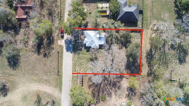 210 S Monterey St, Smiley, TX 78159 - aerial overview of property's location with property boundaries highlighted