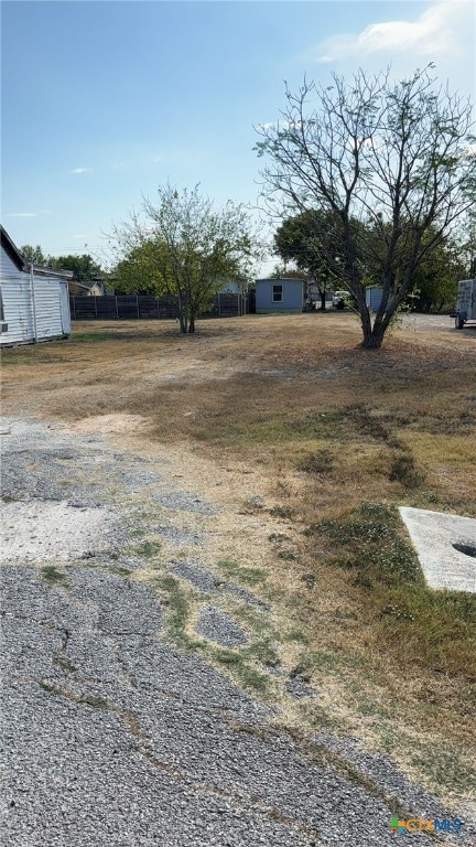 Listing photo 2 for TBD Jesse Street, Manor TX 78653