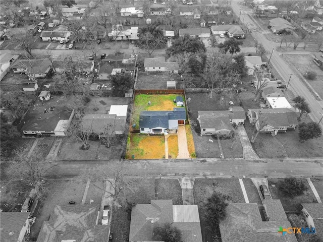 1011 Gilmore St, Taylor, TX 76574 - bird's eye view with a residential view
