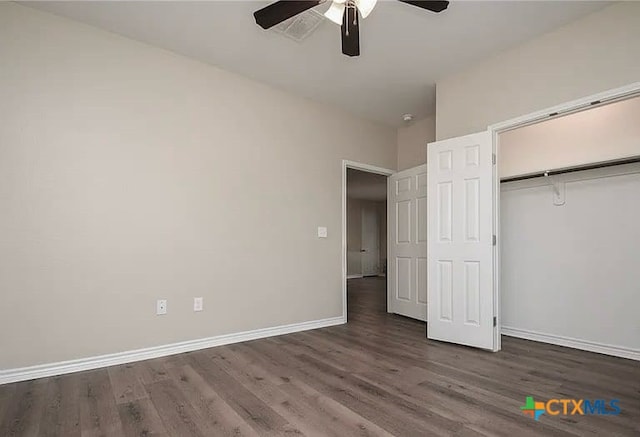 2703 Cardinal St, Victoria, TX 77901 - unfurnished bedroom with wood finished floors, a ceiling fan, and a closet