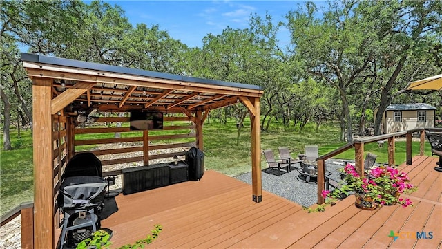 405 Pinnacle Pkwy, New Braunfels, TX 78132 - wooden terrace with an outbuilding and a lawn