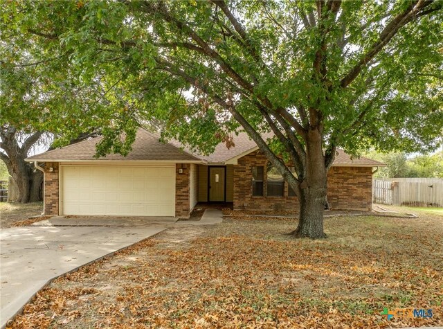 153 Broadmoor St, Meadowlakes, TX 78654 - photo 3